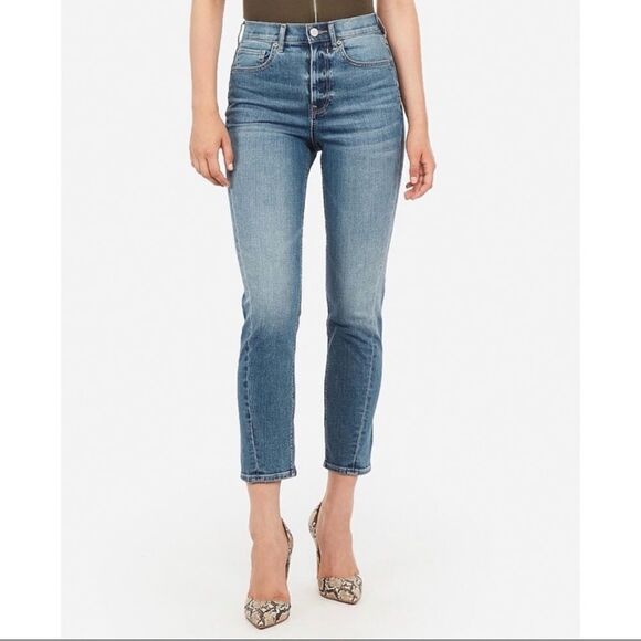 Express Super High Rise Mom Jeans Blue 10 Crop Straight - Picture 1 of 14